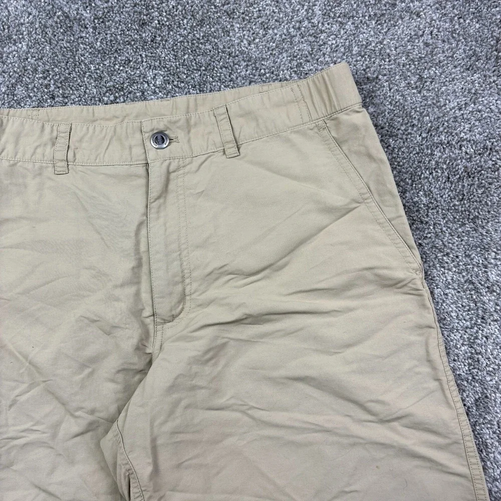 Patagonia Guidewater Shorts Mens Medium Beige Nylon Lightweight Zipped Pocket